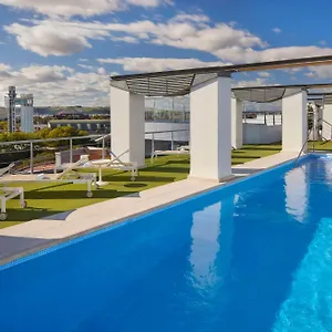 Hotel Nh Plaza De Armas, Seville